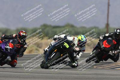 media/Oct-13-2025-Moto Forza (Mon) [[a66d839500]]/2-A Group/Session 3 (Turn 16)/